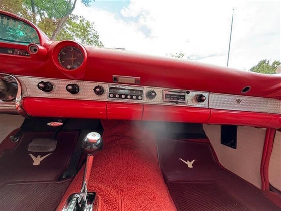 1956 Ford Thunderbird 1st Gen - Image 19 of 31