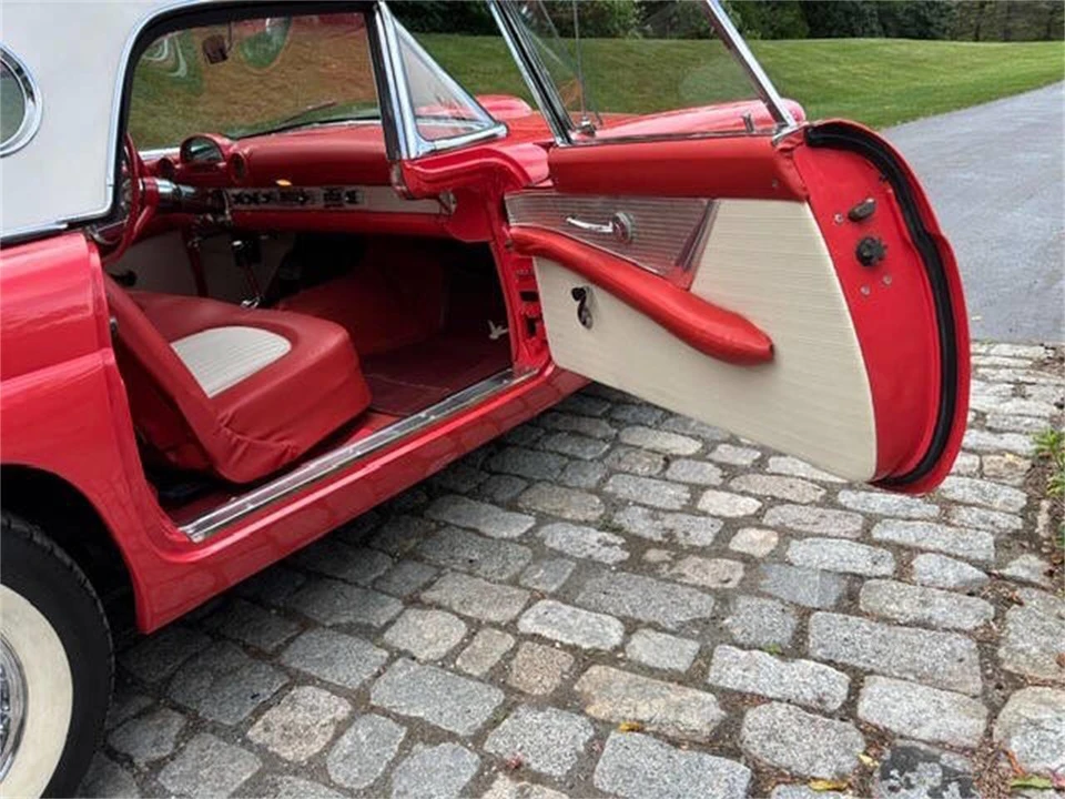 1956 Ford Thunderbird 1st Gen - Image 16 of 31