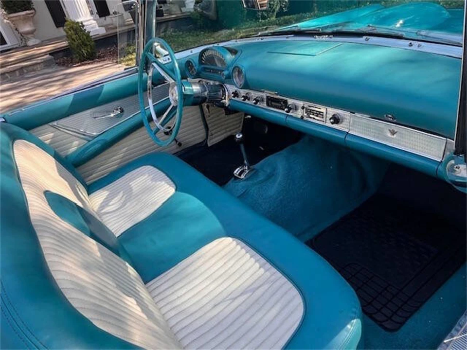 1956 Ford Thunderbird 1st Gen - Image 29 of 31
