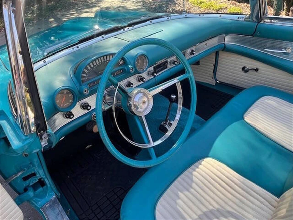 1956 Ford Thunderbird 1st Gen - Image 26 of 31