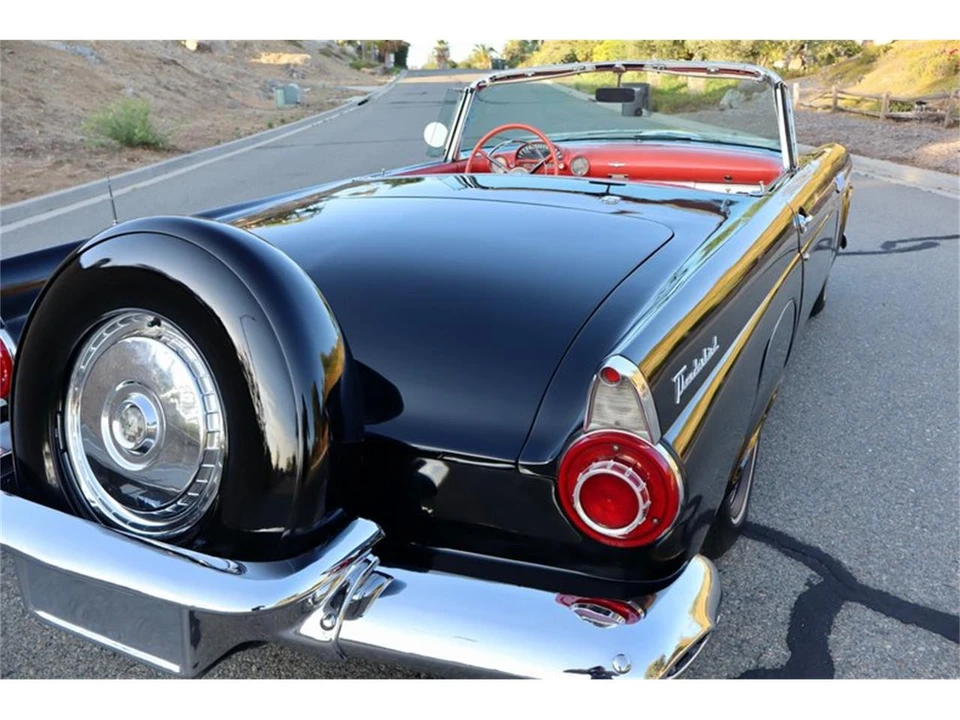 1956 Ford Thunderbird 1st Gen - Image 25 of 31