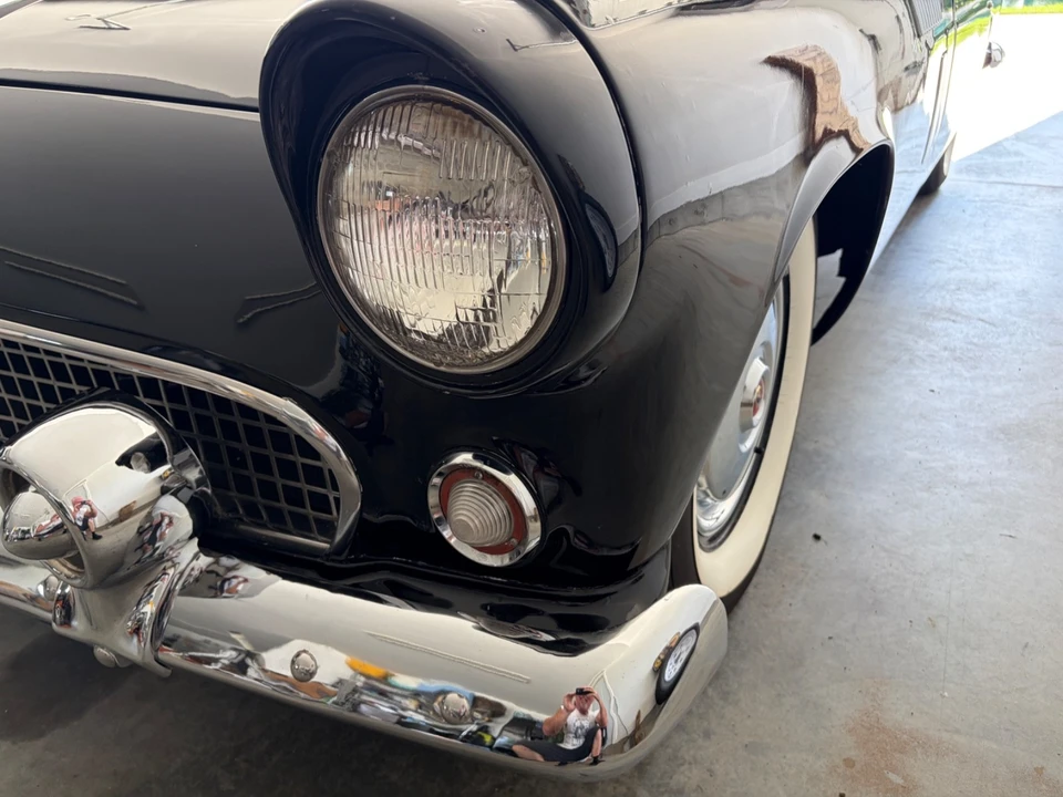 1956 Ford Thunderbird 1st Gen - Image 29 of 31