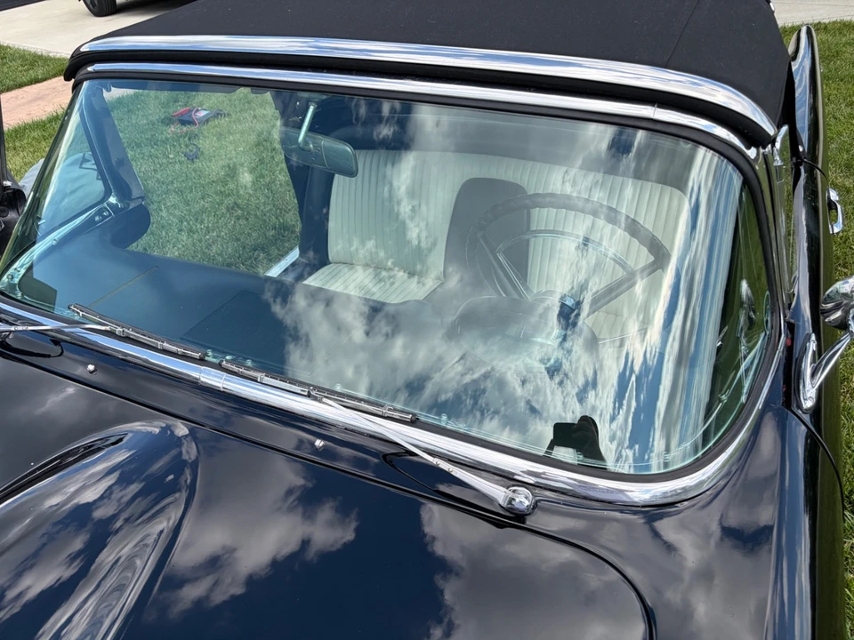 1956 Ford Thunderbird 1st Gen - Image 31 of 31