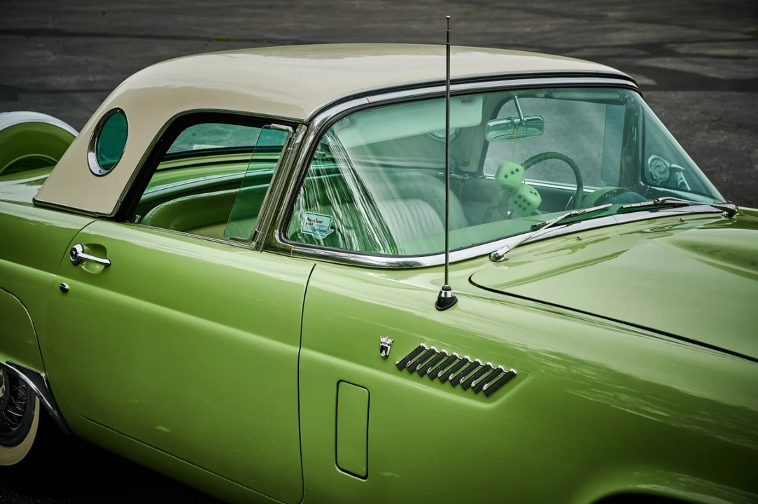 1956 Ford Thunderbird 1st Gen - Image 16 of 21