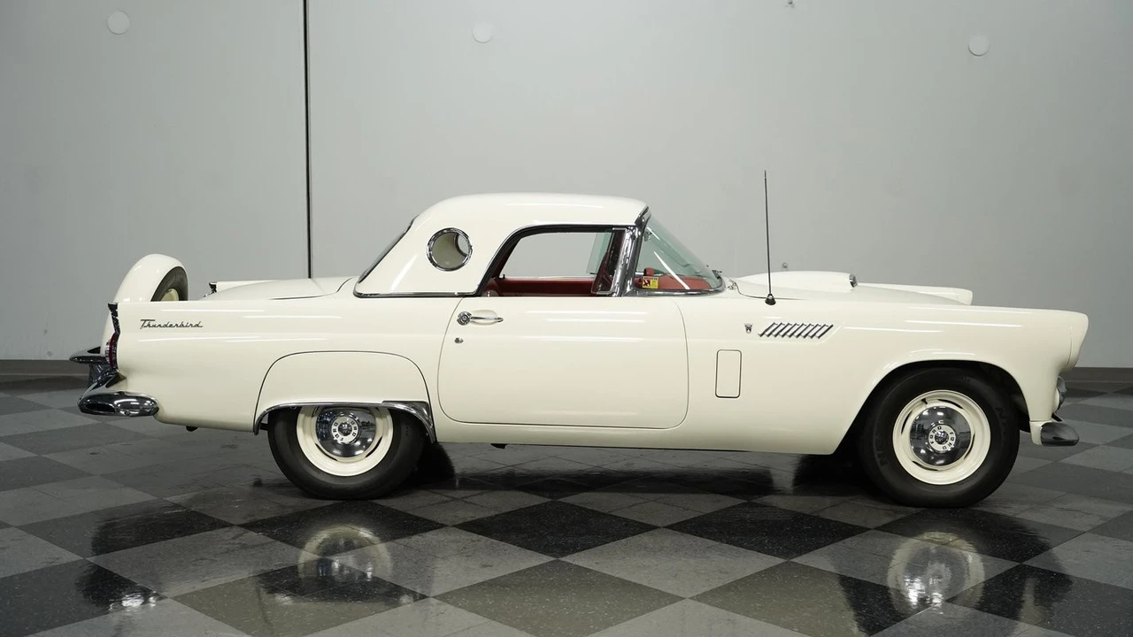 1956 Ford Thunderbird 1st Gen - Image 14 of 21