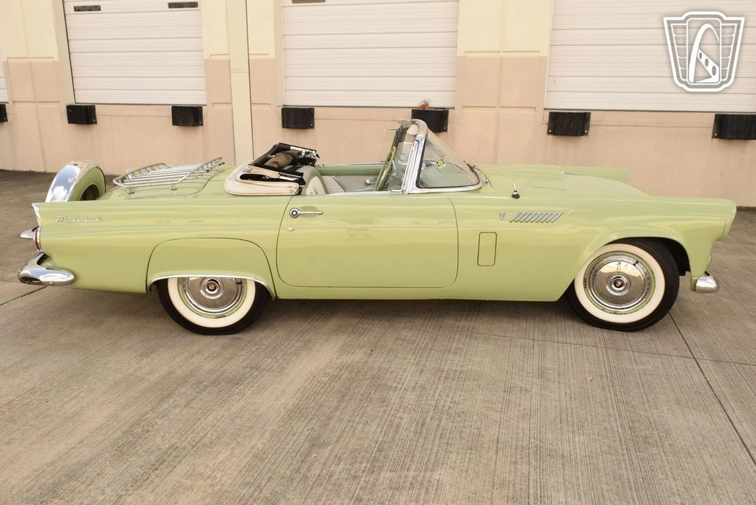 1956 Ford Thunderbird 1st Gen - Image 9 of 12