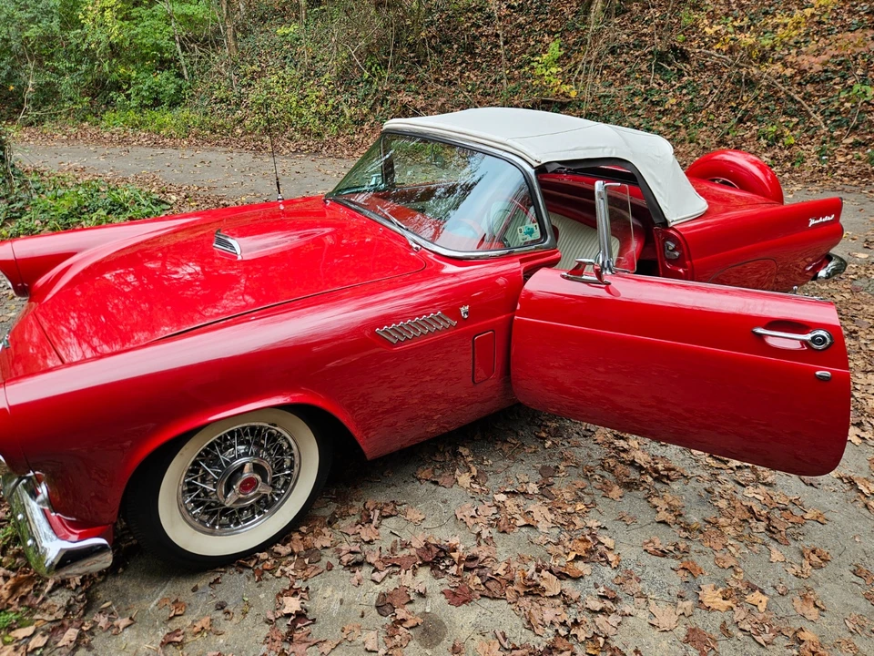 1956 Ford Thunderbird 1st Gen - Image 18 of 21