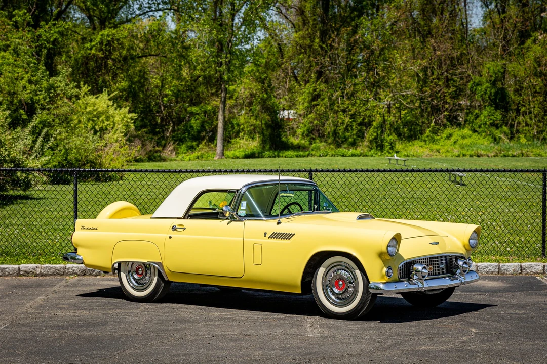 1956 Ford Thunderbird 1st Gen - Image 25 of 31