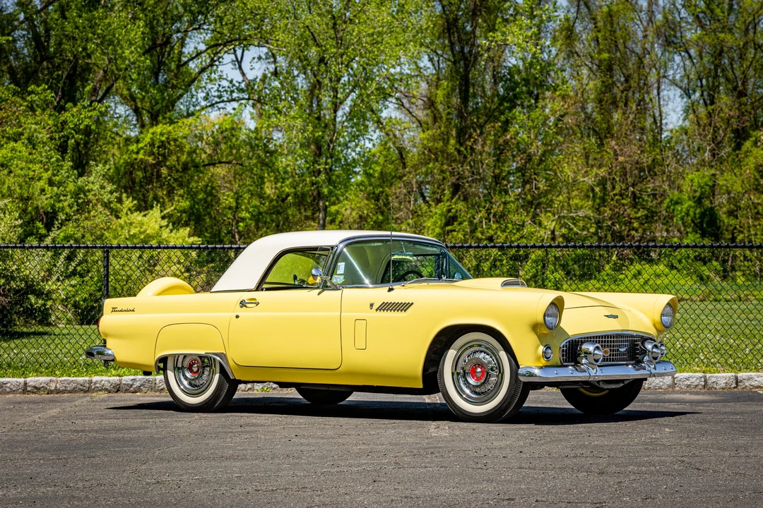 1956 Ford Thunderbird 1st Gen - Image 24 of 31