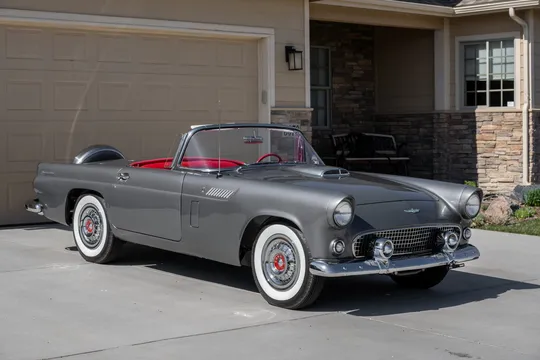 1956 Ford Thunderbird