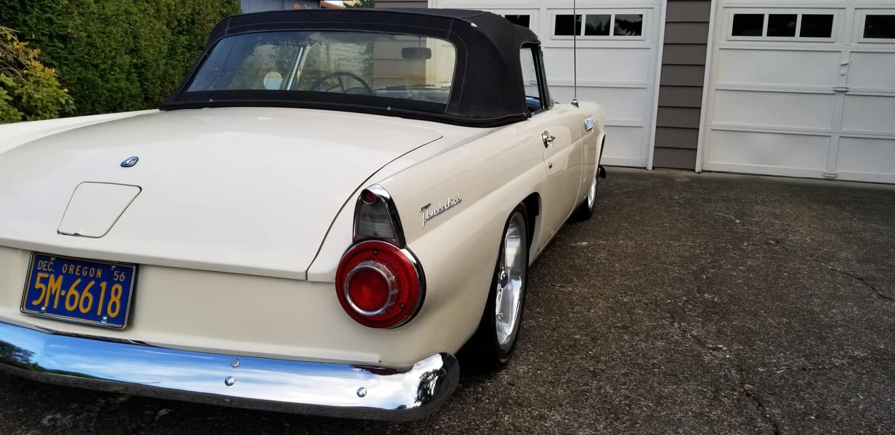 1956 Ford Thunderbird 1st Gen - Image 29 of 31