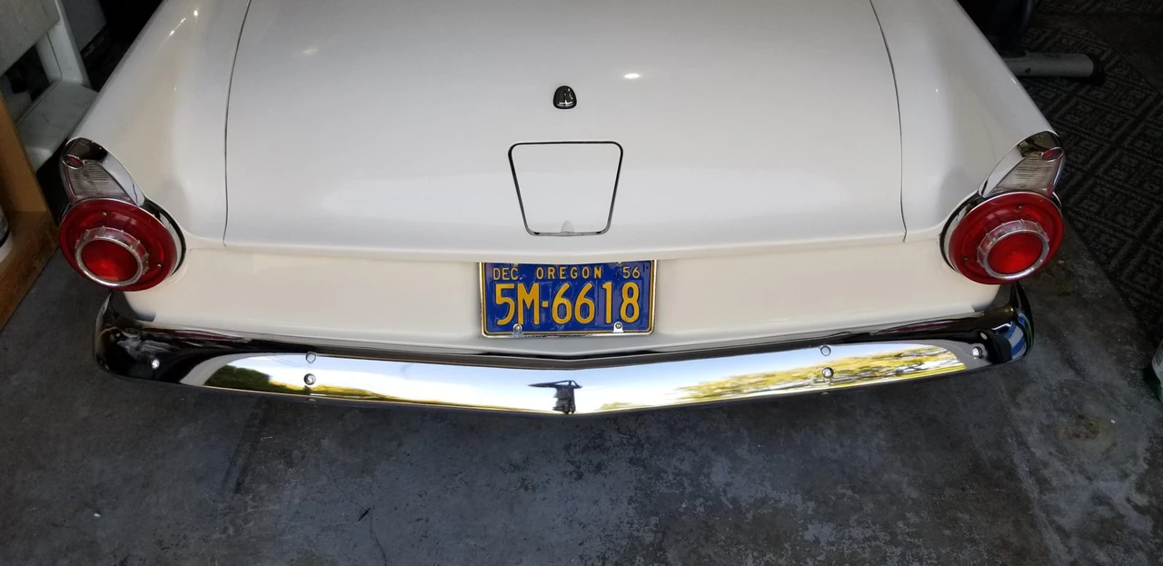 1956 Ford Thunderbird 1st Gen - Image 27 of 31