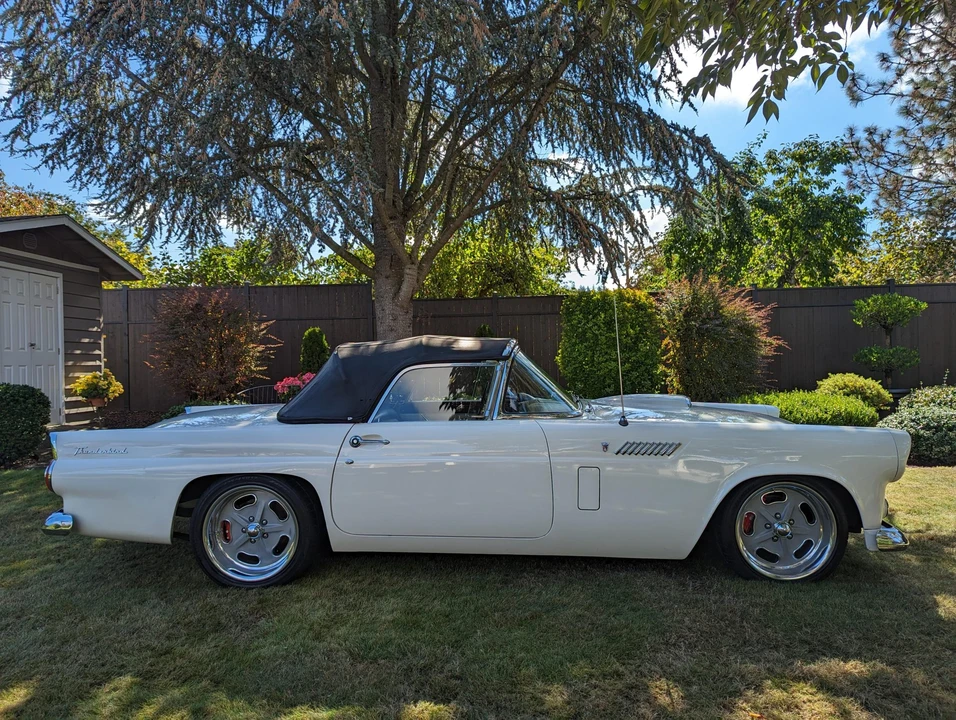 1956 Ford Thunderbird 1st Gen - Image 19 of 31
