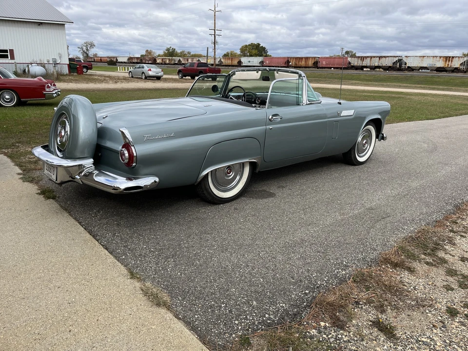 1956 Ford Thunderbird 1st Gen - Image 21 of 31