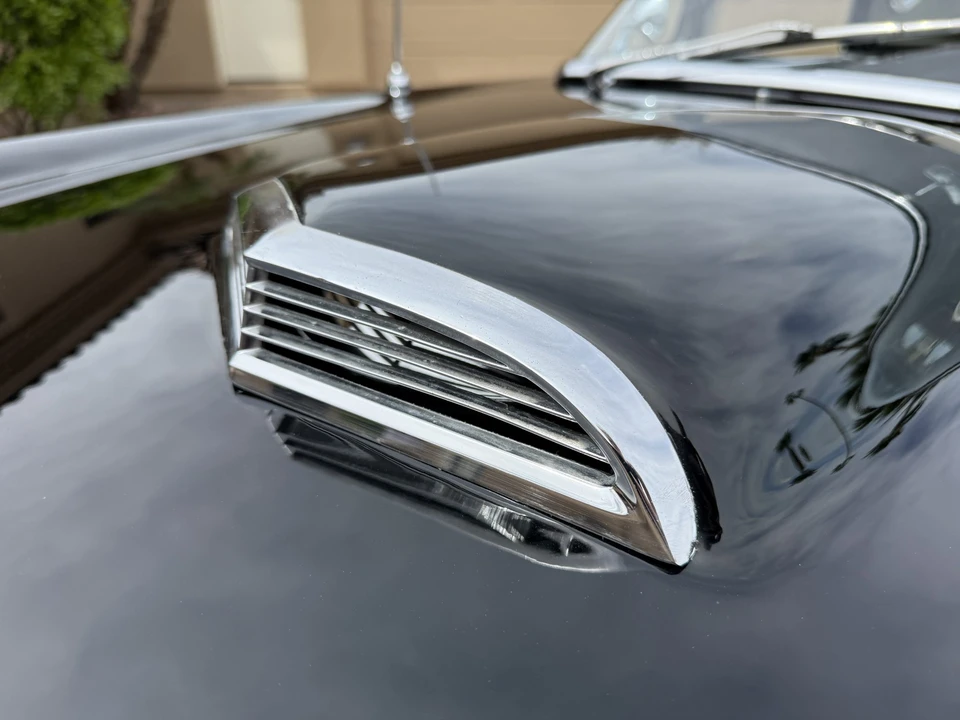 1956 Ford Thunderbird 1st Gen - Image 17 of 31