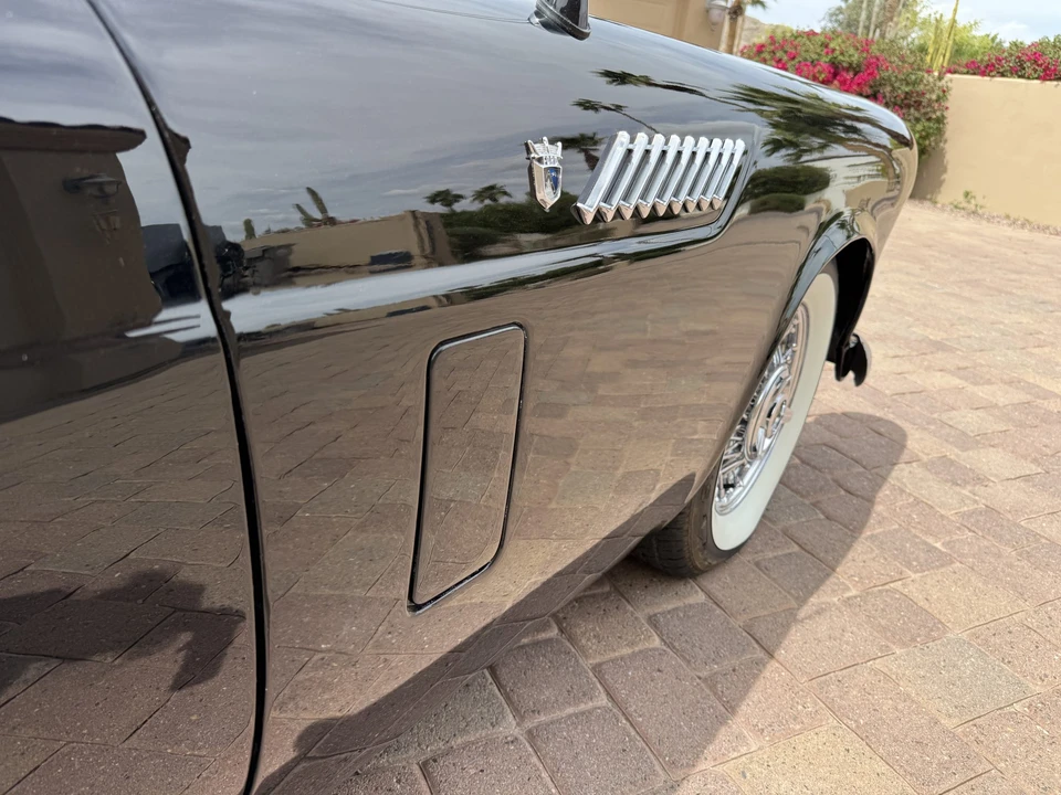 1956 Ford Thunderbird 1st Gen - Image 26 of 31