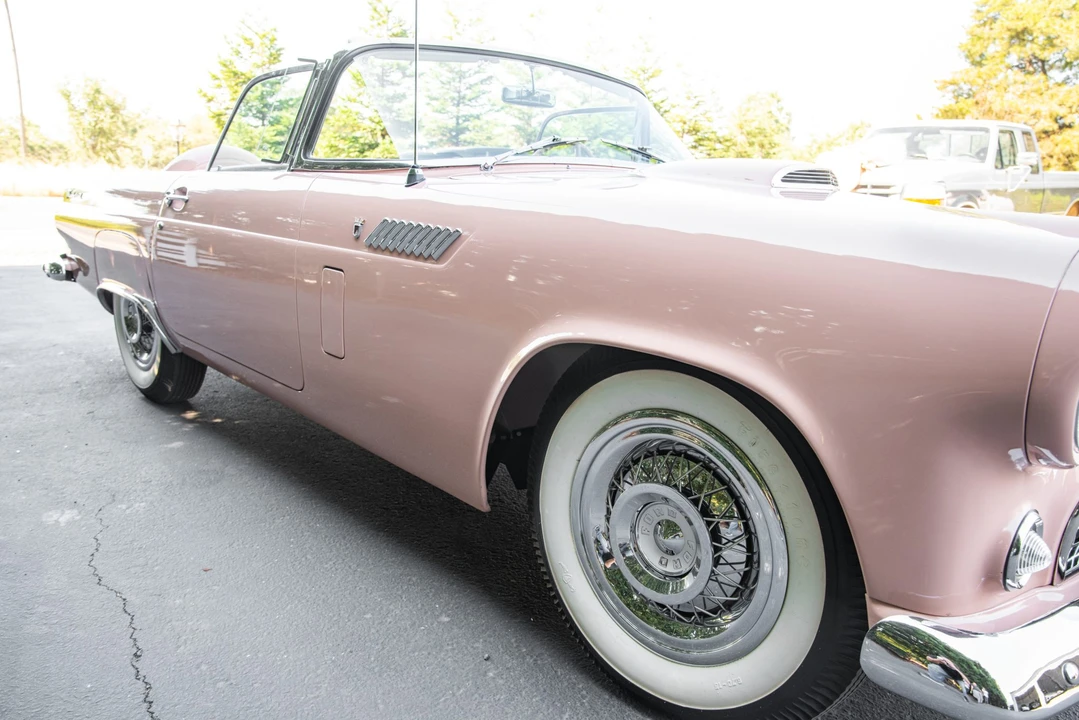 1956 Ford Thunderbird 1st Gen - Image 17 of 31