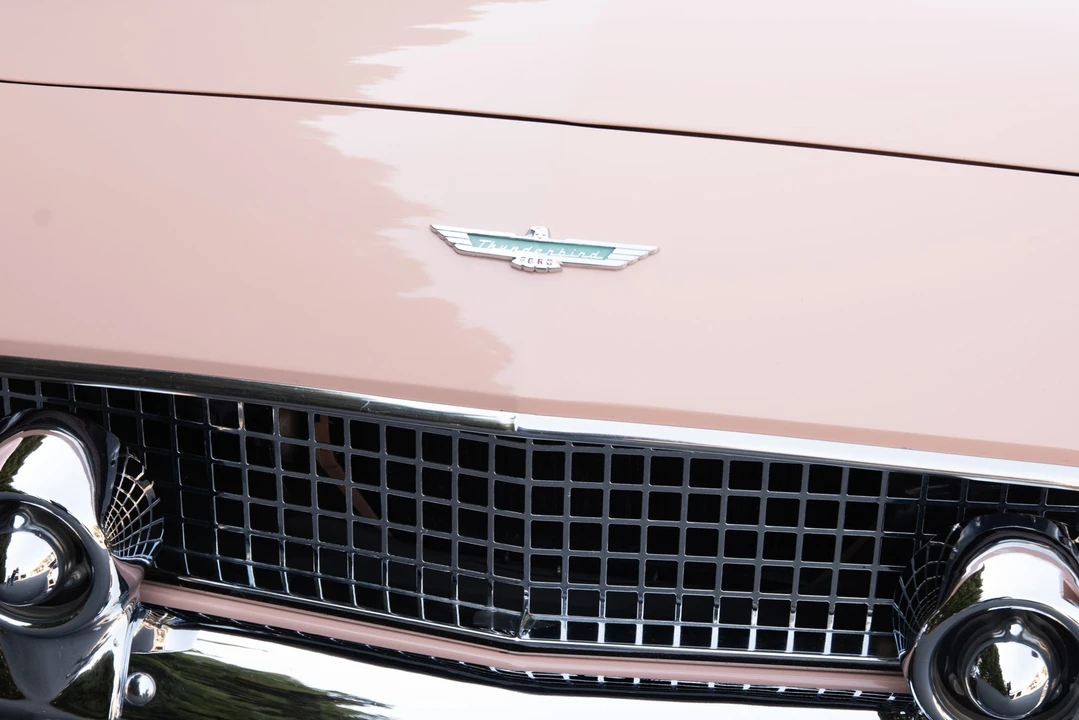1956 Ford Thunderbird 1st Gen - Image 23 of 31