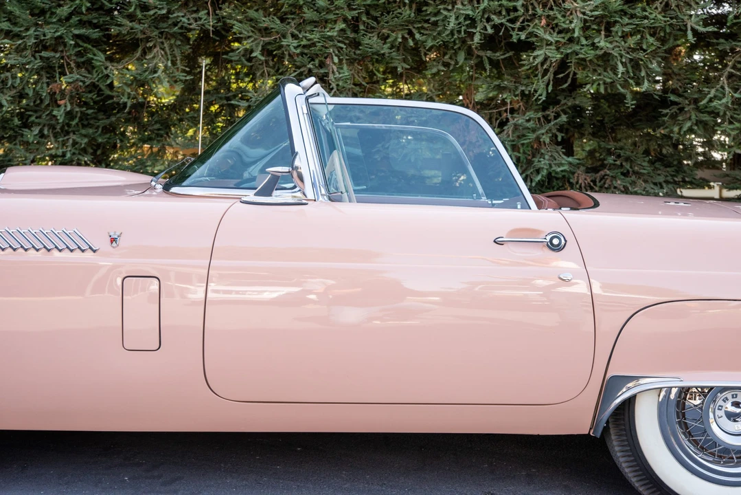 1956 Ford Thunderbird 1st Gen - Image 15 of 31