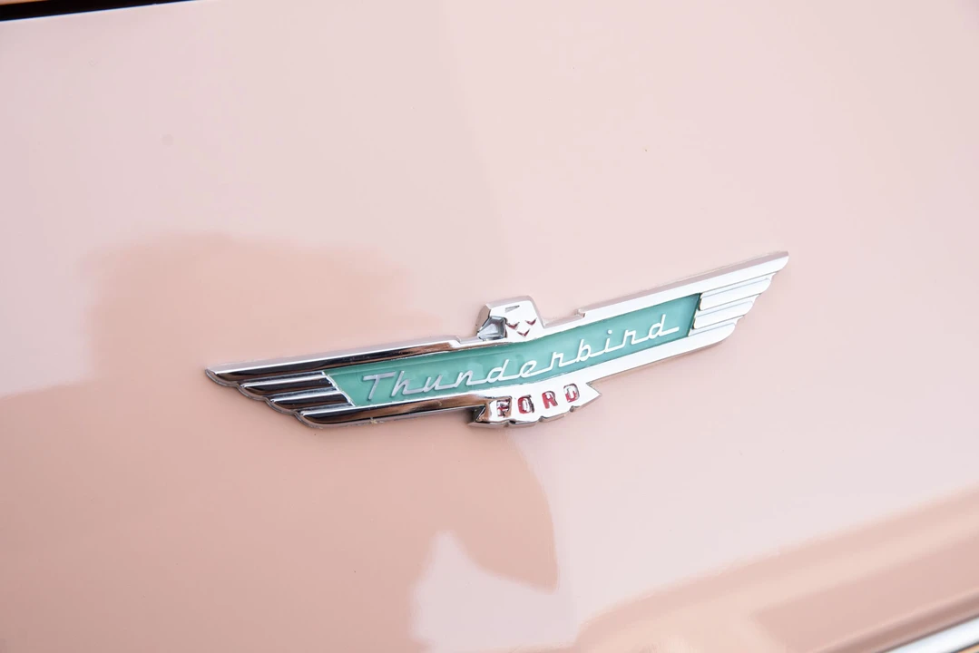 1956 Ford Thunderbird 1st Gen - Image 21 of 31