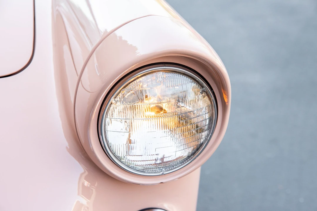 1956 Ford Thunderbird 1st Gen - Image 19 of 31