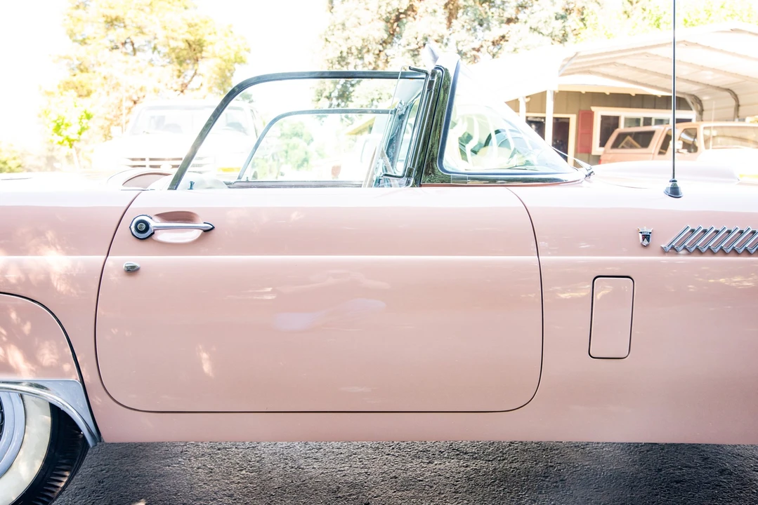 1956 Ford Thunderbird 1st Gen - Image 16 of 31