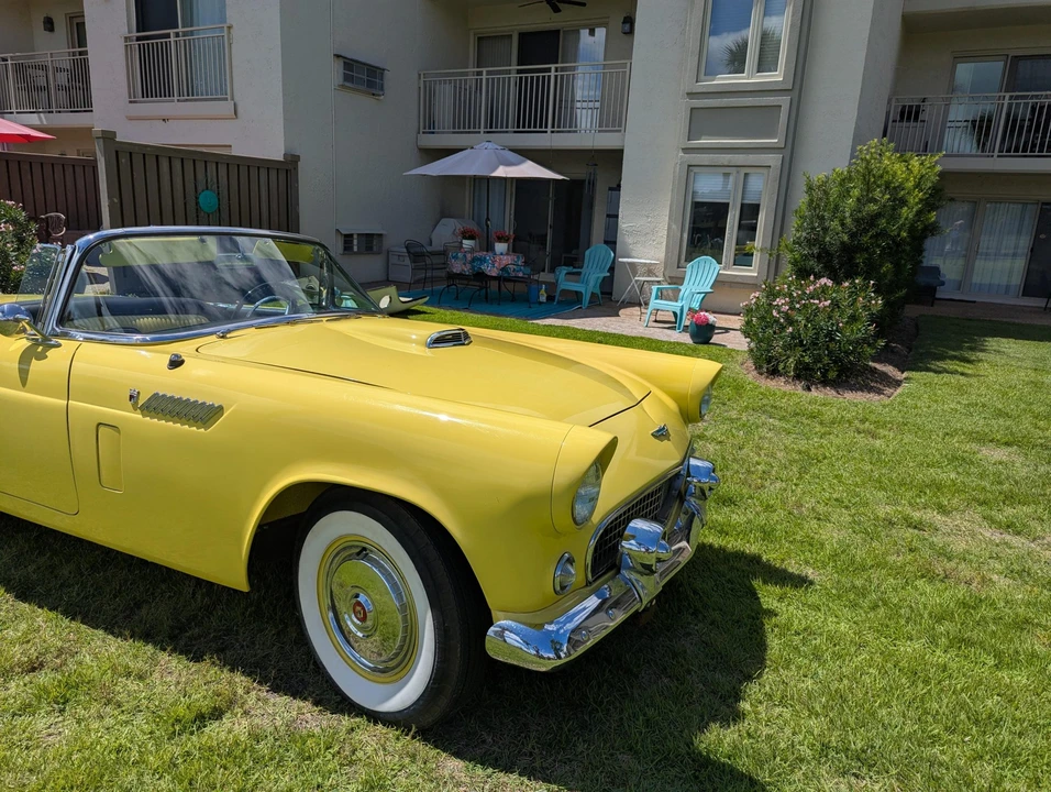 1956 Ford Thunderbird 1st Gen - Image 23 of 31