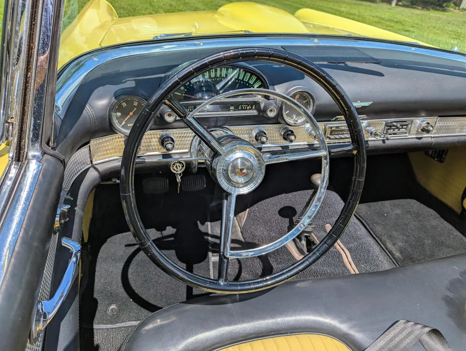 1956 Ford Thunderbird 1st Gen - Image 28 of 31