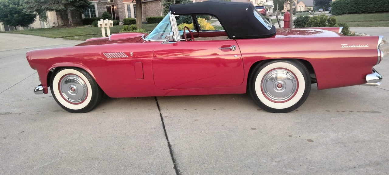 1956 Ford Thunderbird 1st Gen - Image 17 of 31