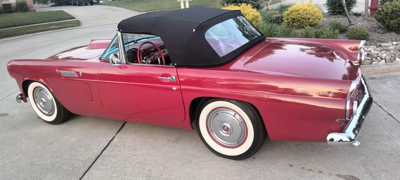 1956 Ford Thunderbird 1st Gen - Image 25 of 31