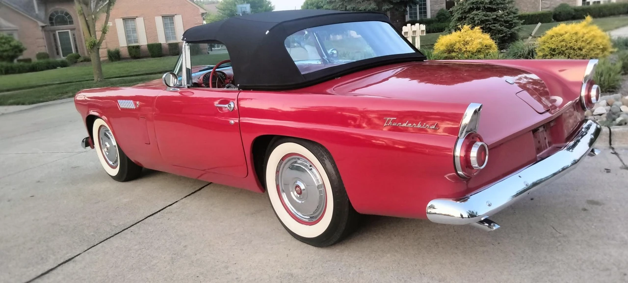 1956 Ford Thunderbird 1st Gen - Image 26 of 31