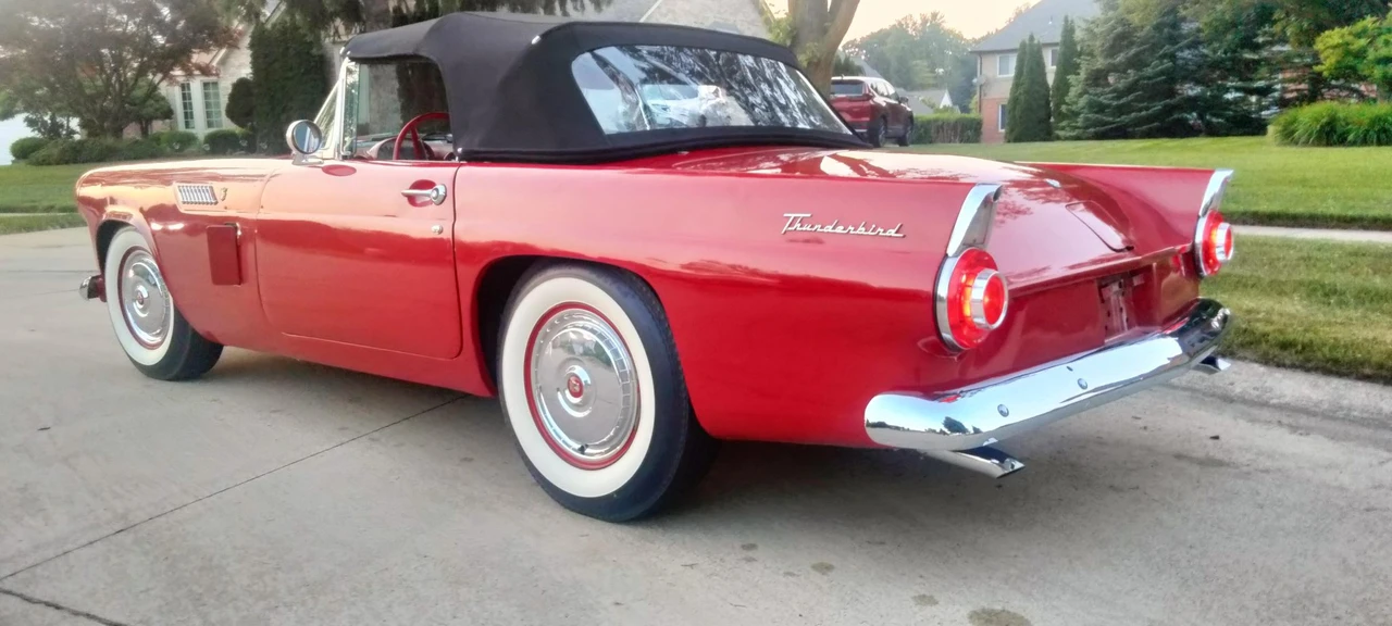 1956 Ford Thunderbird 1st Gen - Image 27 of 31