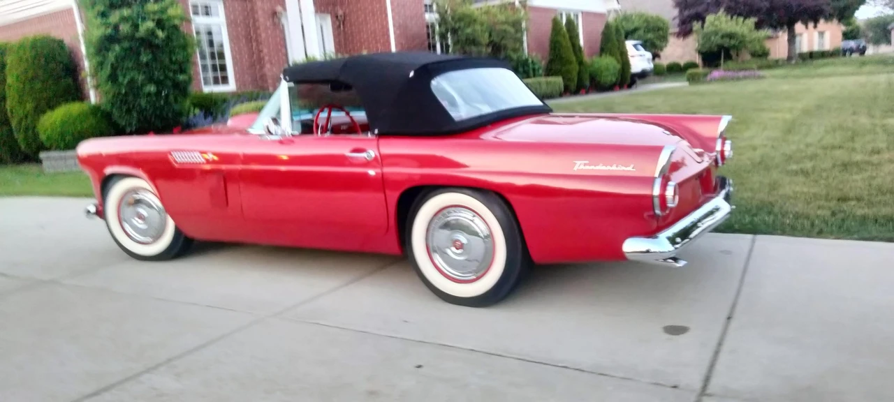 1956 Ford Thunderbird 1st Gen - Image 23 of 31