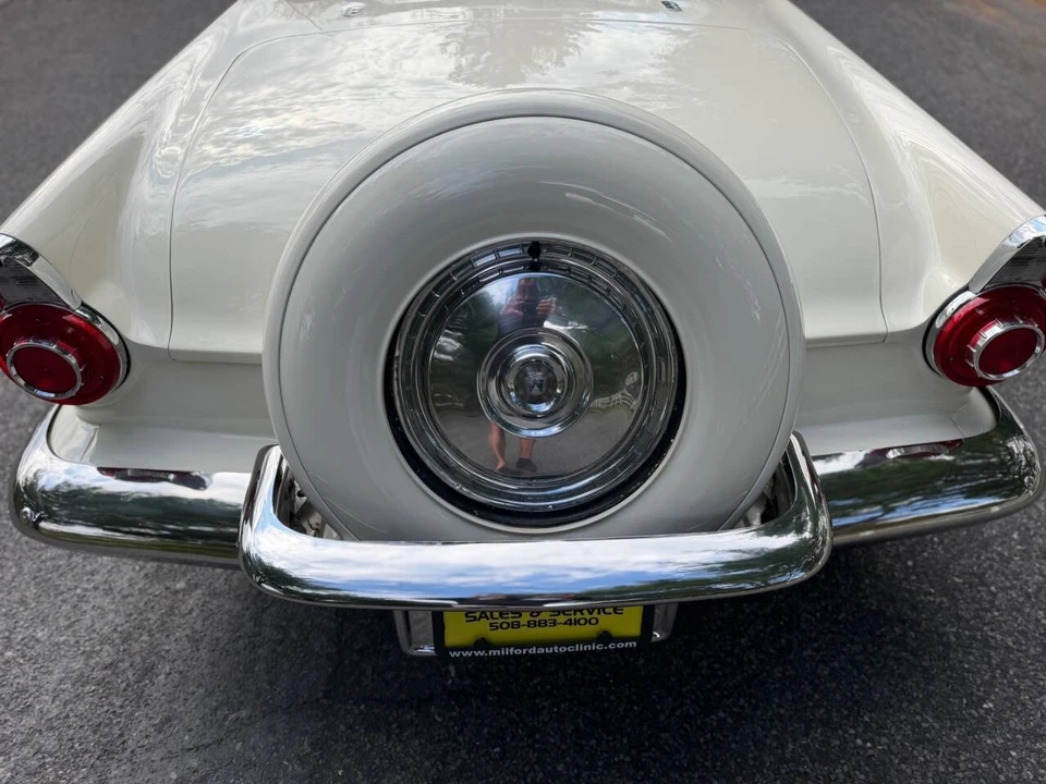 1956 Ford Thunderbird 1st Gen - Image 21 of 31