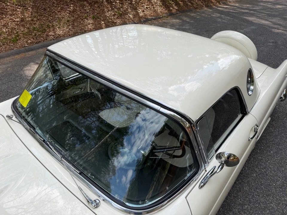 1956 Ford Thunderbird 1st Gen - Image 29 of 31
