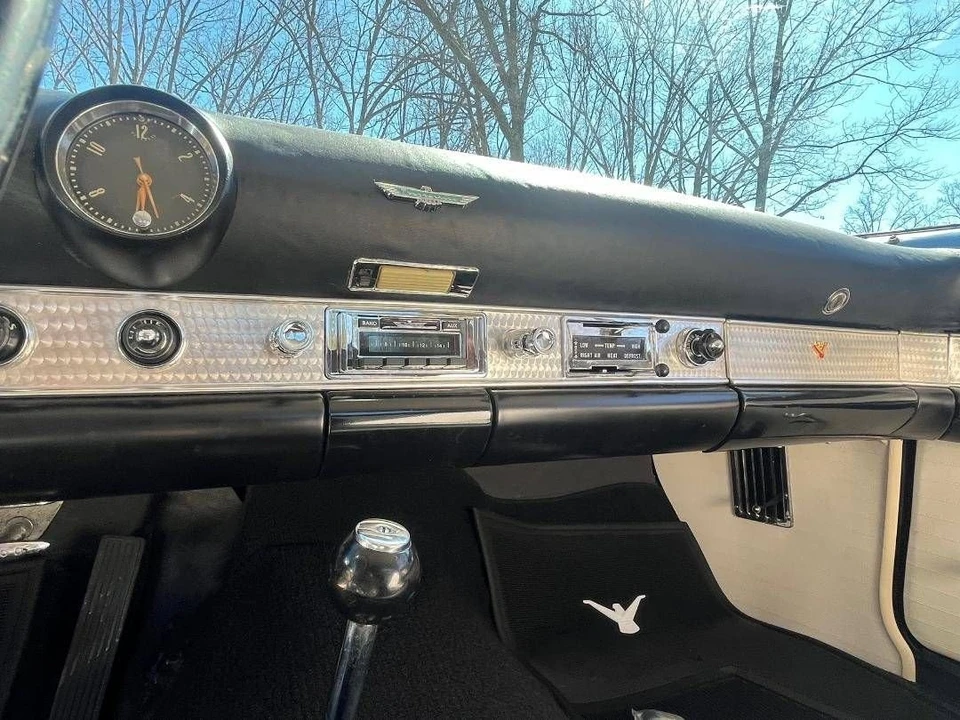 1956 Ford Thunderbird 1st Gen - Image 9 of 21