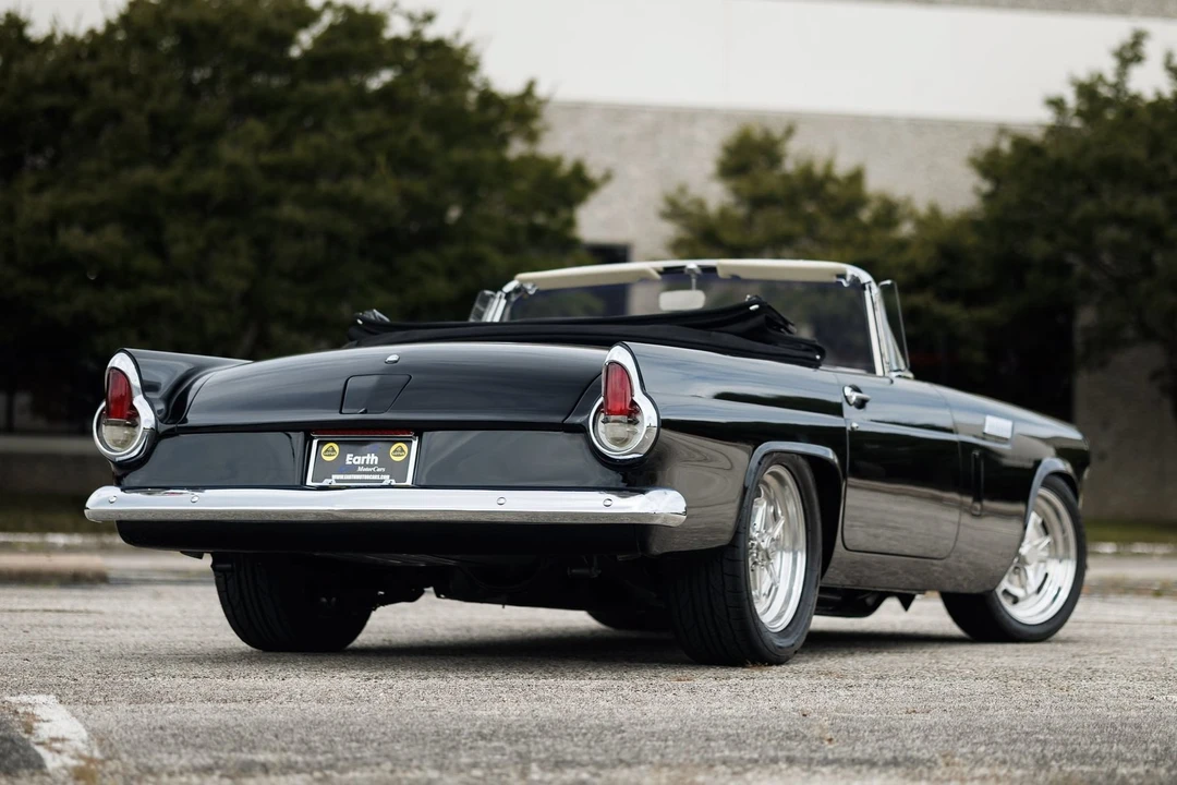 1956 Ford Thunderbird 1st Gen - Image 18 of 31