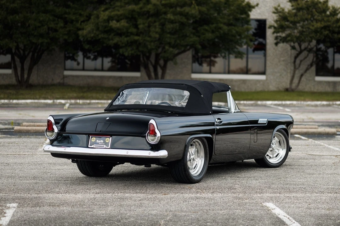 1956 Ford Thunderbird 1st Gen - Image 21 of 31
