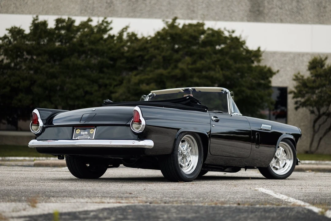1956 Ford Thunderbird 1st Gen - Image 19 of 31