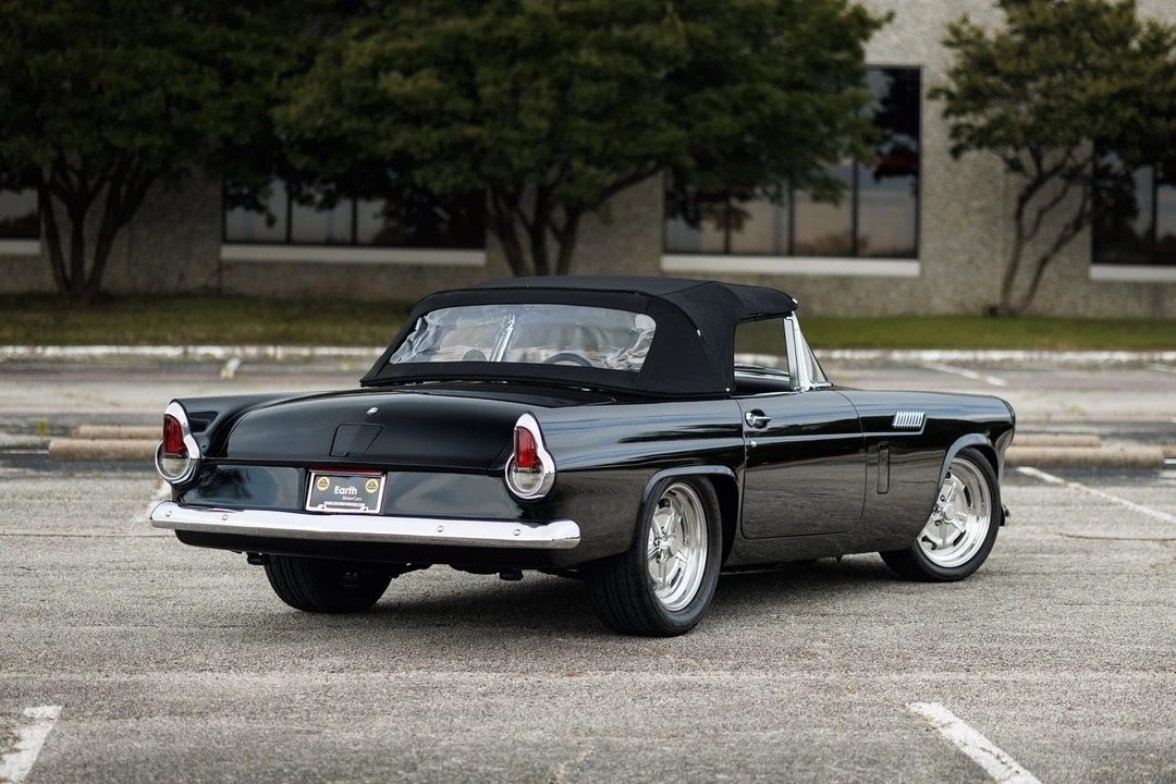 1956 Ford Thunderbird 1st Gen - Image 21 of 31