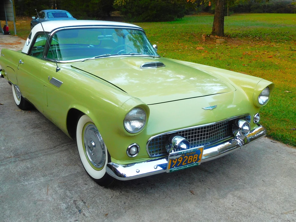 1956 Ford Thunderbird 1st Gen - Image 27 of 31