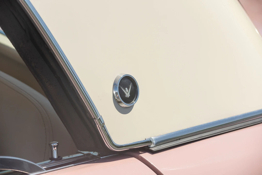 1956 Ford Thunderbird 1st Gen - Image 30 of 31