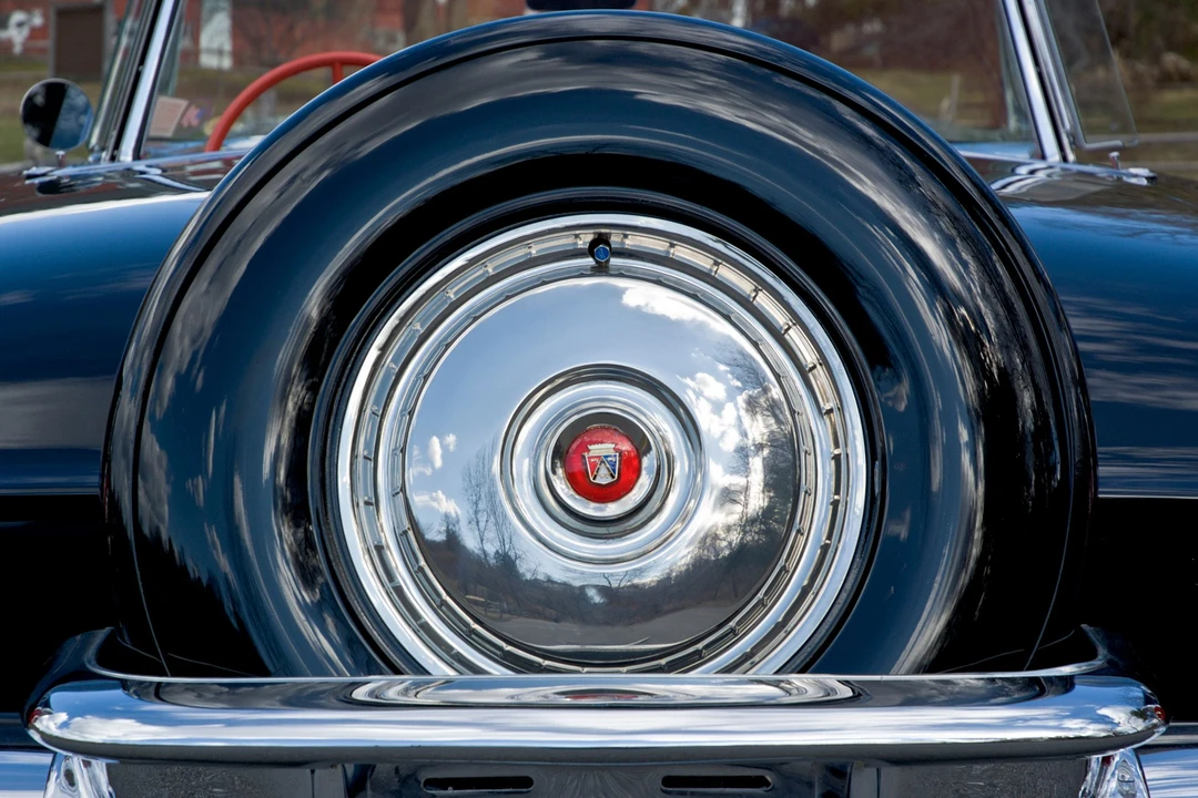 1956 Ford Thunderbird 1st Gen - Image 6 of 8