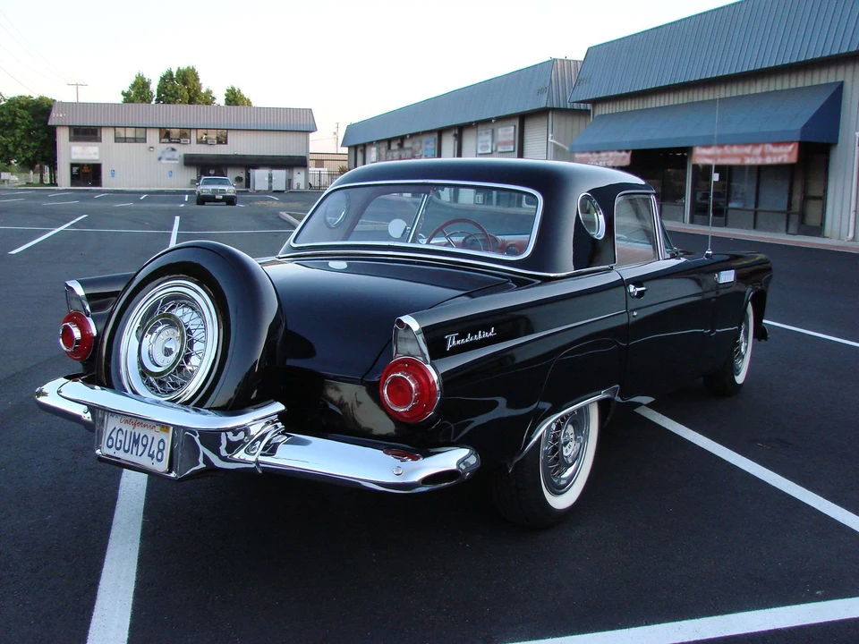 1956 Ford Thunderbird 1st Gen - Image 4 of 4