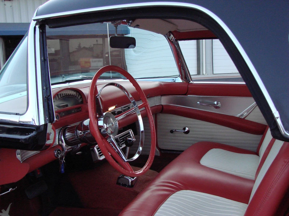 1956 Ford Thunderbird 1st Gen - Image 3 of 4
