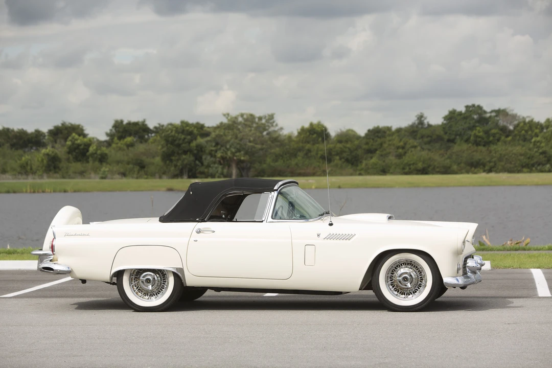 1956 Ford Thunderbird 1st Gen - Image 4 of 10