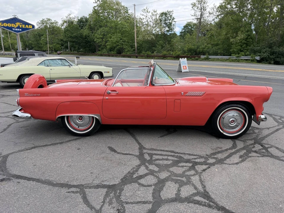 1956 Ford Thunderbird 1st Gen - Image 10 of 31