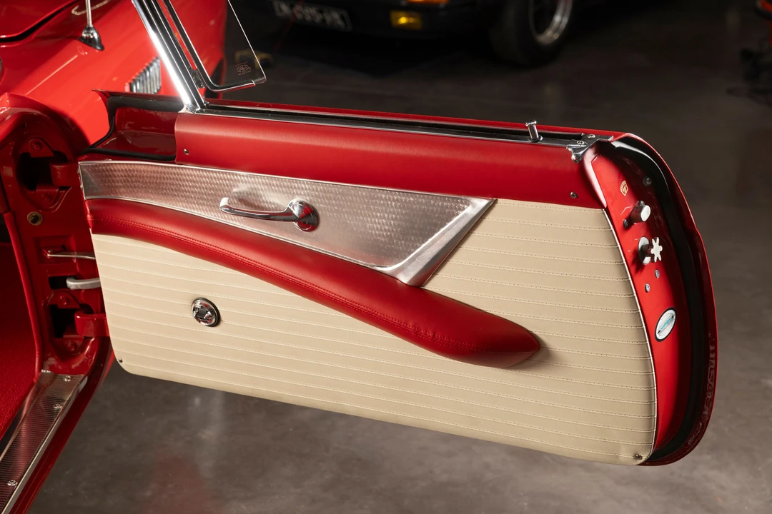 1956 Ford Thunderbird 1st Gen - Image 15 of 31
