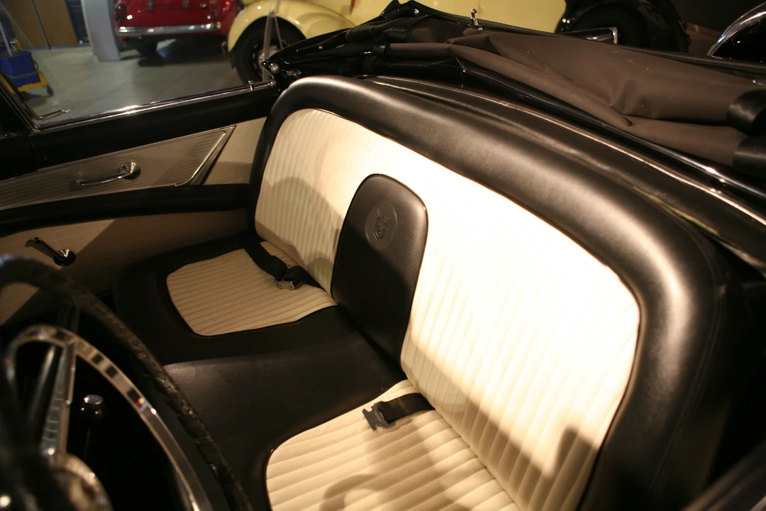 1956 Ford Thunderbird 1st Gen - Image 5 of 8