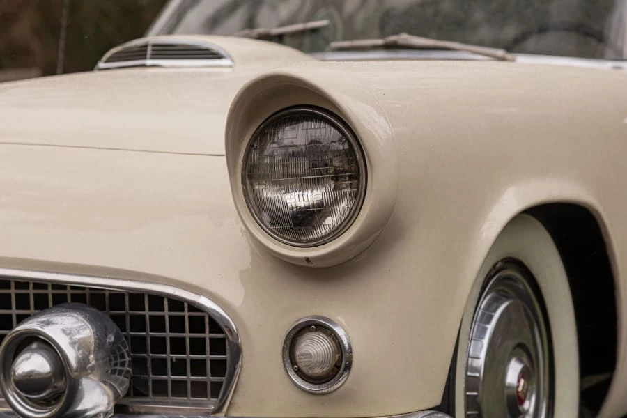 1956 Ford Thunderbird 1st Gen - Image 21 of 31